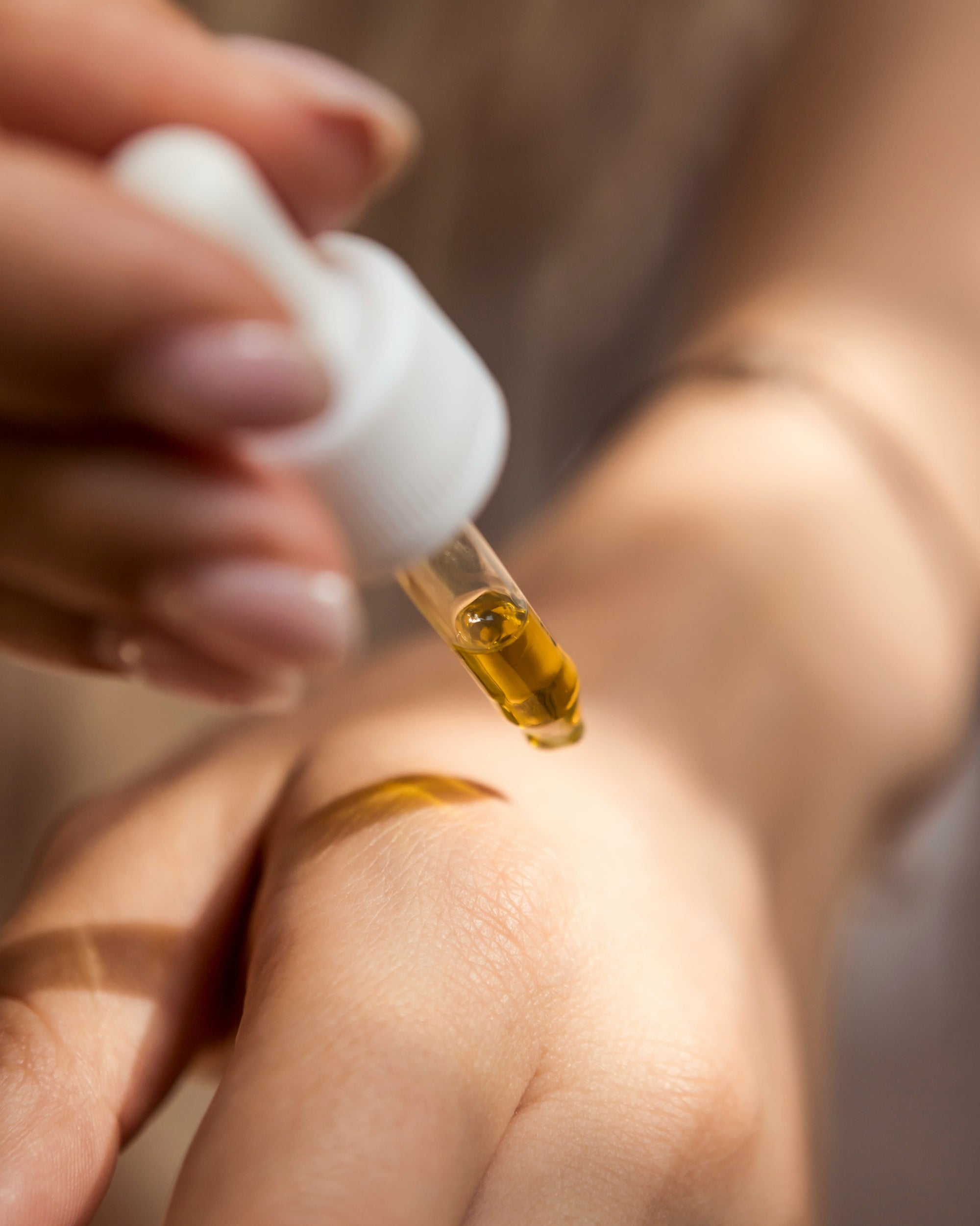 How to Care for Aging Skin Naturally: A Simple Daily Routine